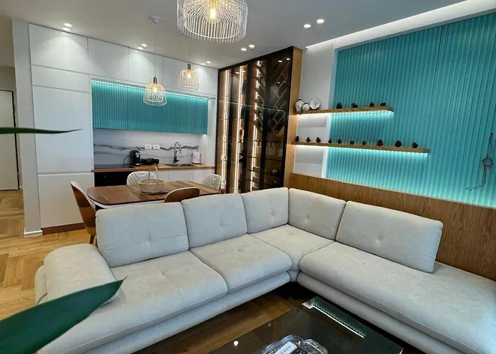 Doll House